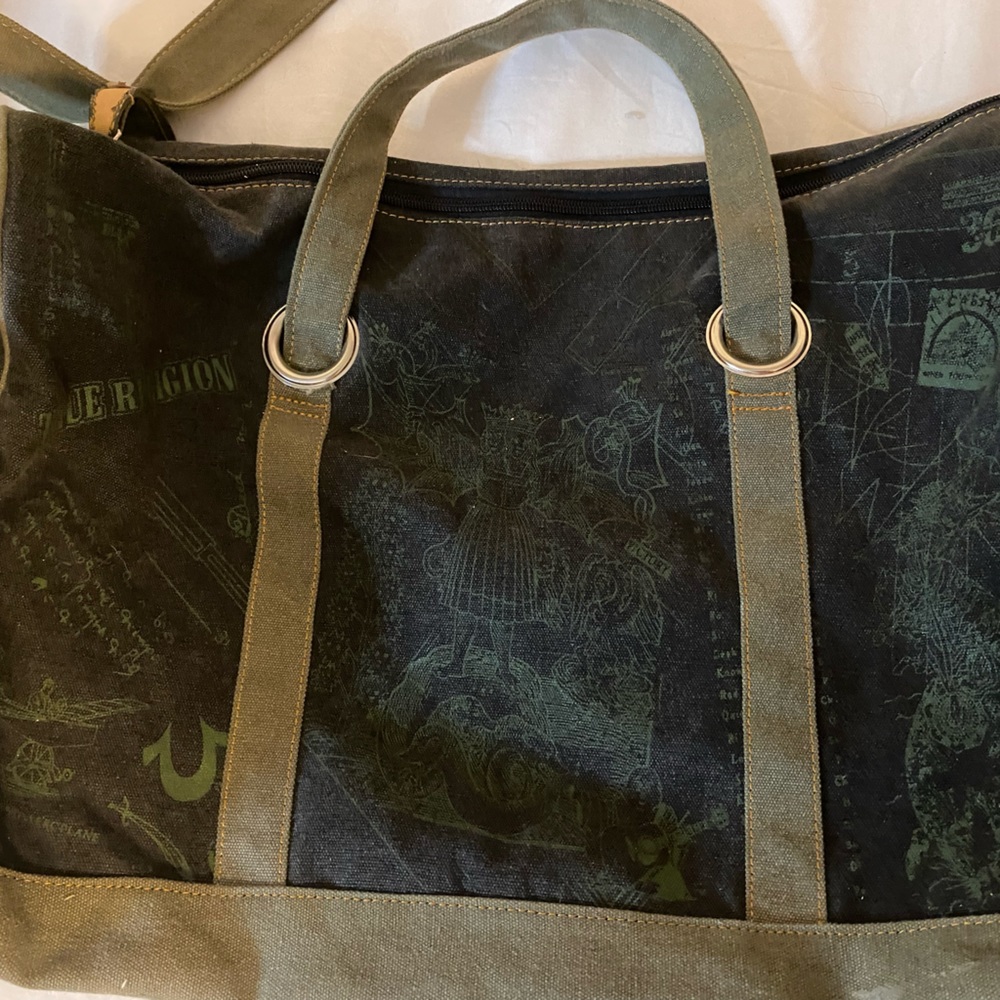 Grunge true religion tote / Messenger bag
